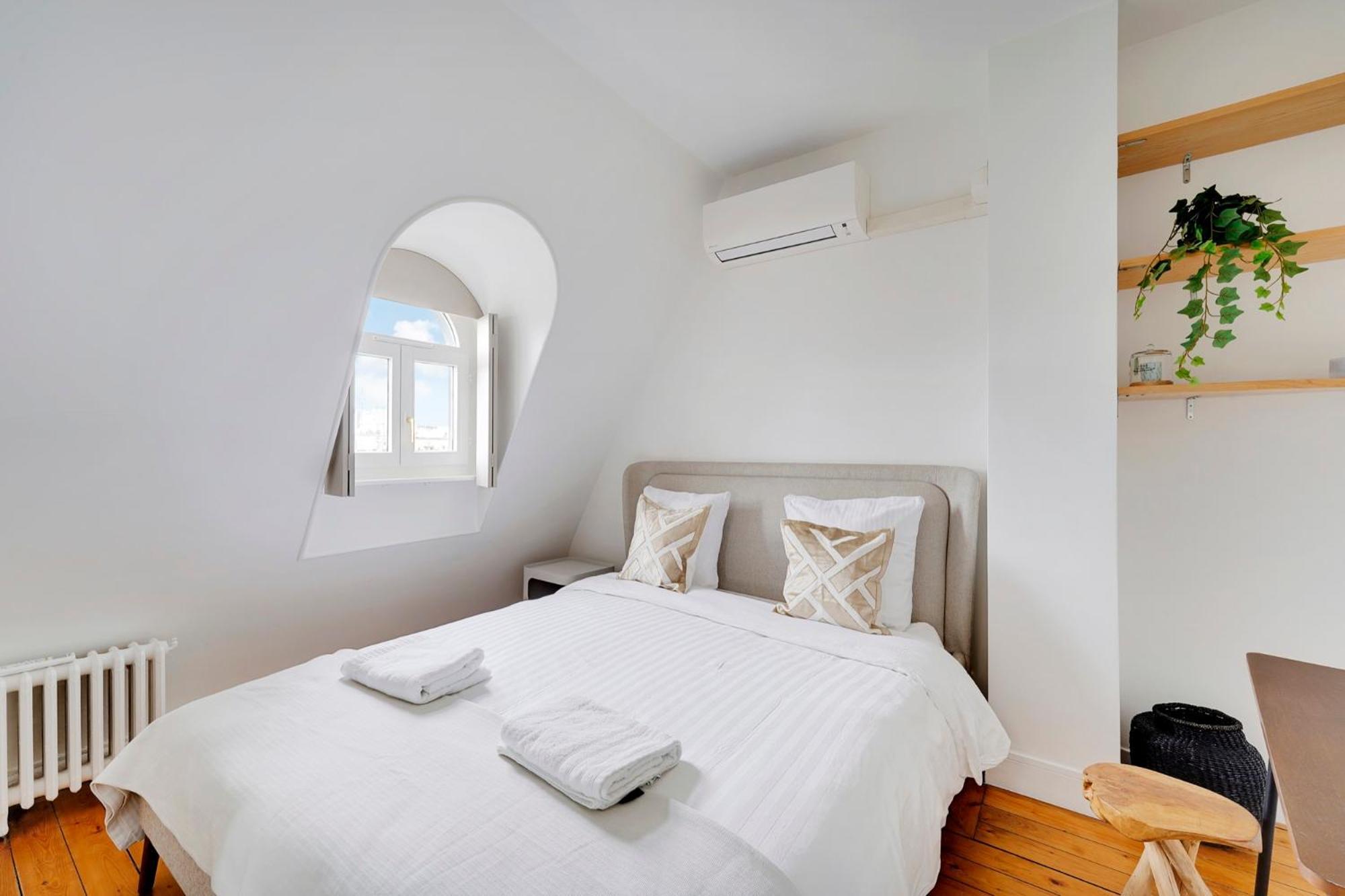 Loft D'exception Courcelles - Parc Monceau Apartment Paris