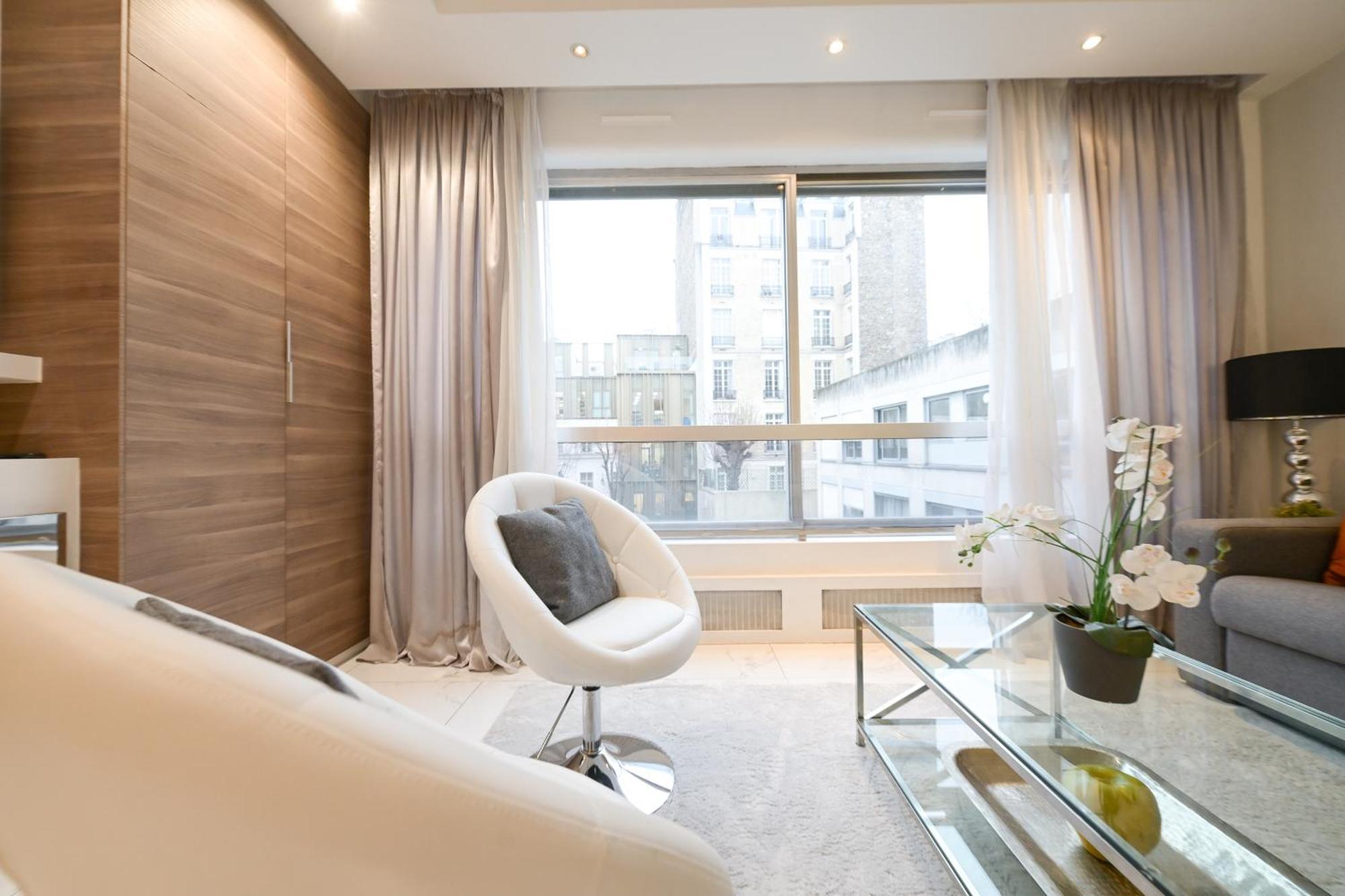 Modern & Peaceful 1bd By Champs-elysees With Ac Apartment Paris