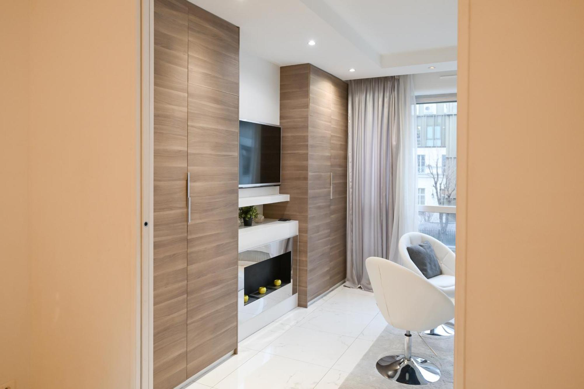 Modern & Peaceful 1bd By Champs-elysees With Ac * Paris