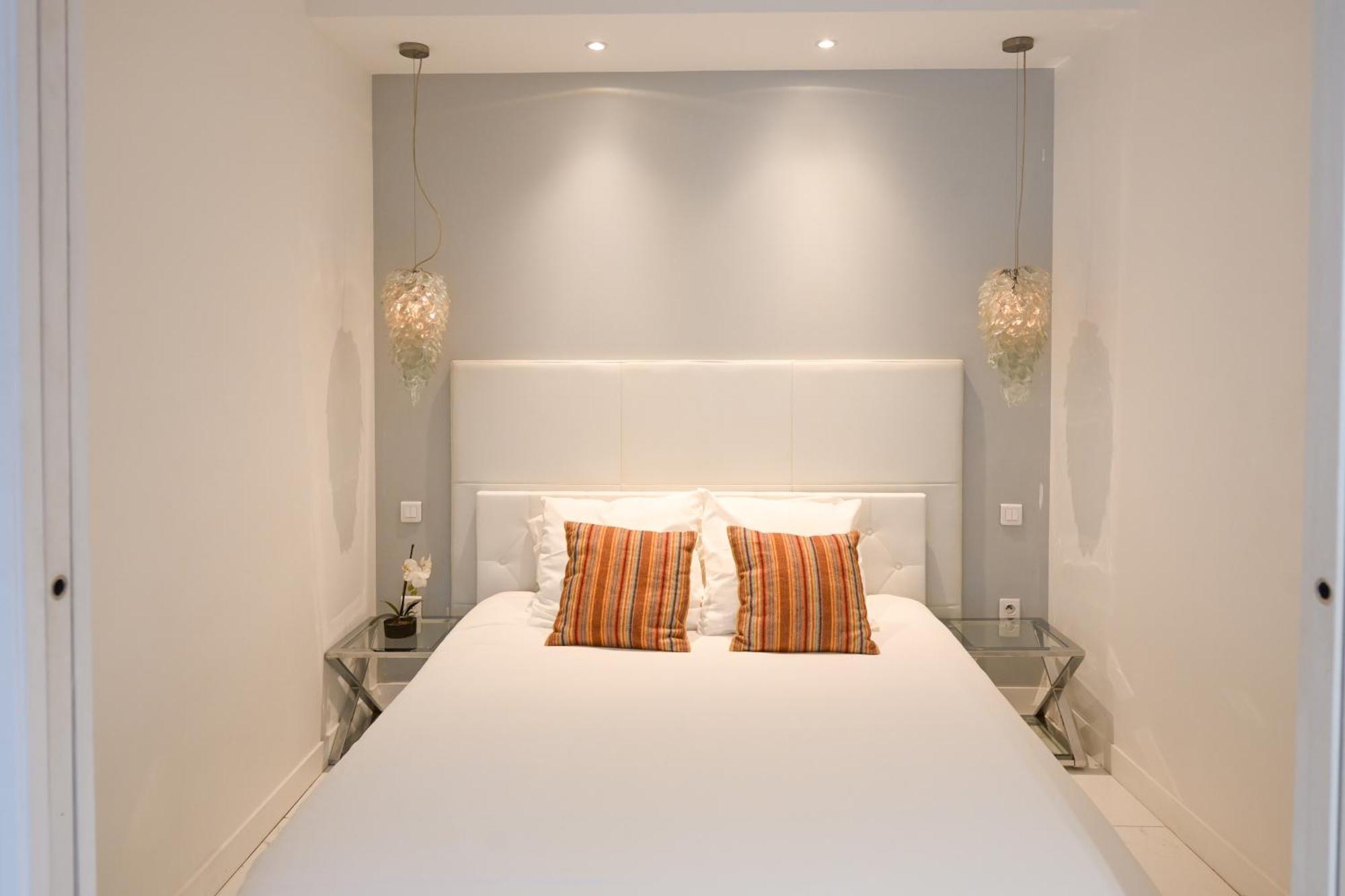 Apartment Modern & Peaceful 1bd By Champs-elysees With Ac