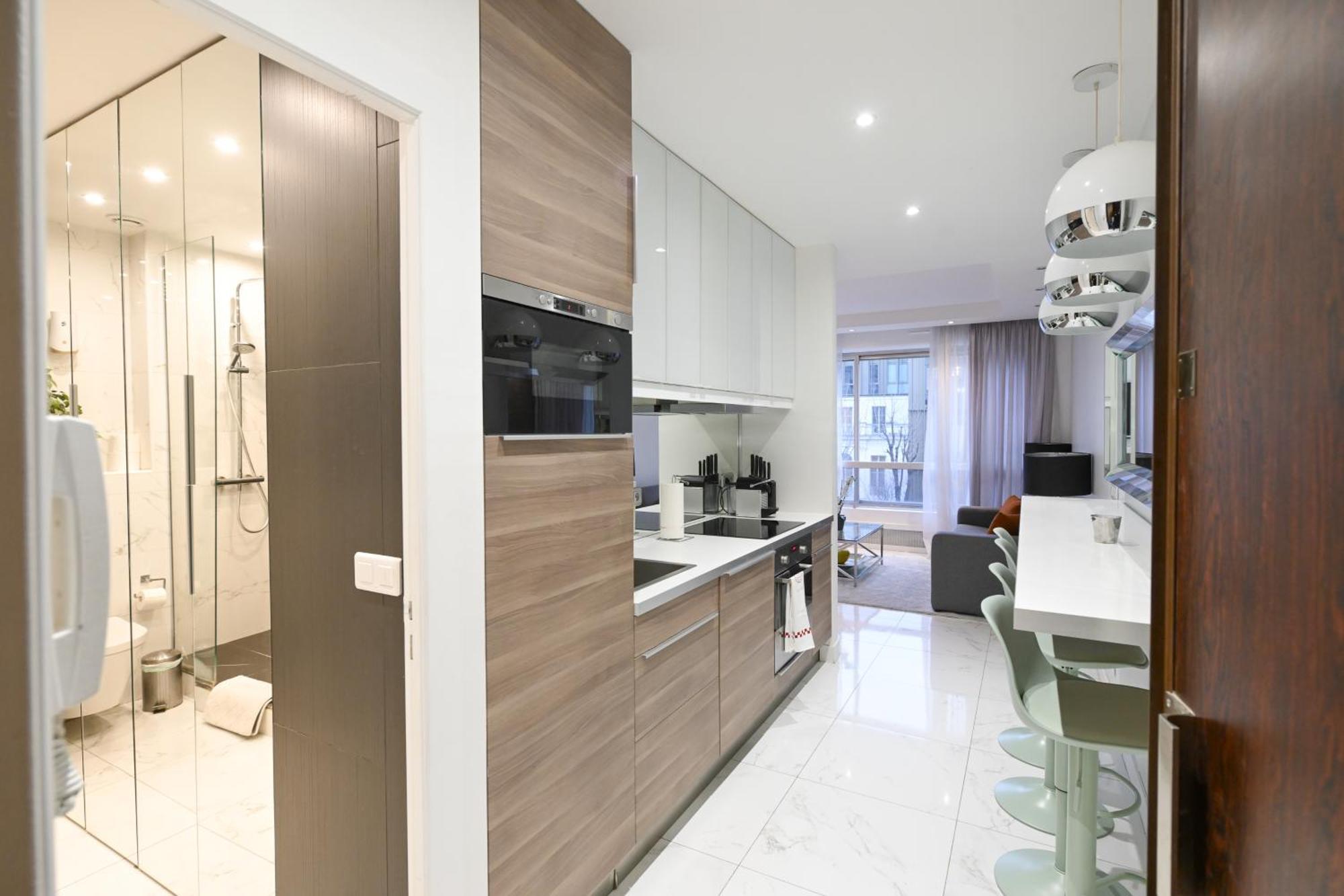 Modern & Peaceful 1bd By Champs-elysees With Ac Paris