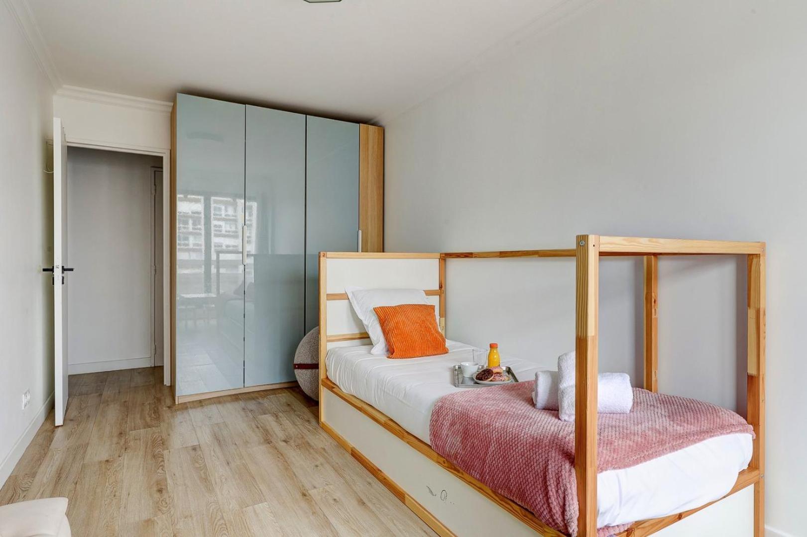 Apartment 5020 Curial - Chic 19th Paris