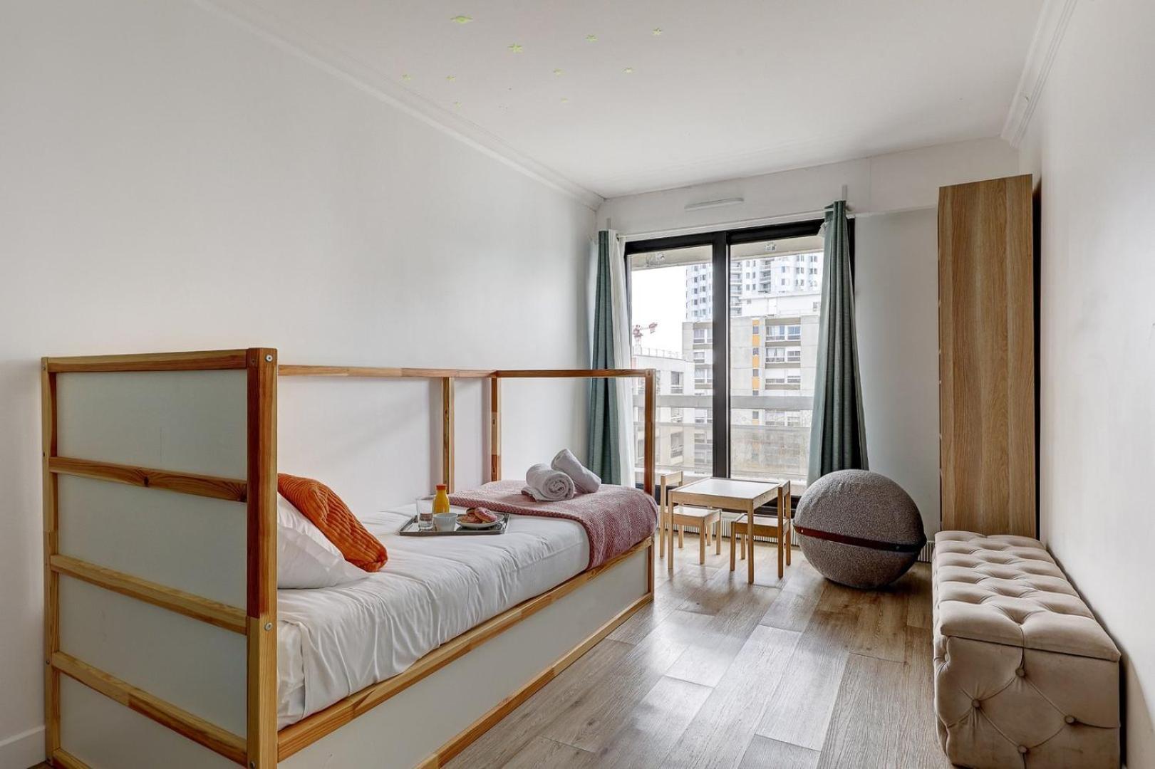 5020 Curial - Chic 19th * Paris