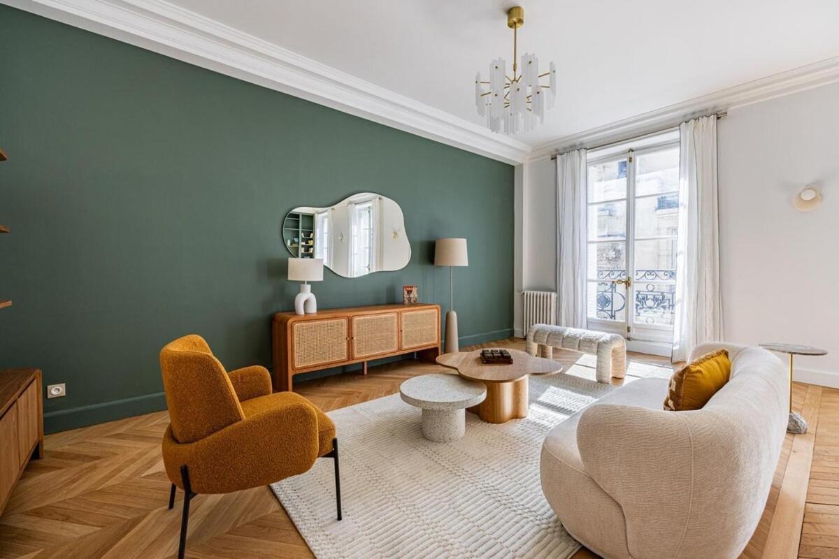 Luxurious 4 Bedroom Apartment, La Muette Apartment