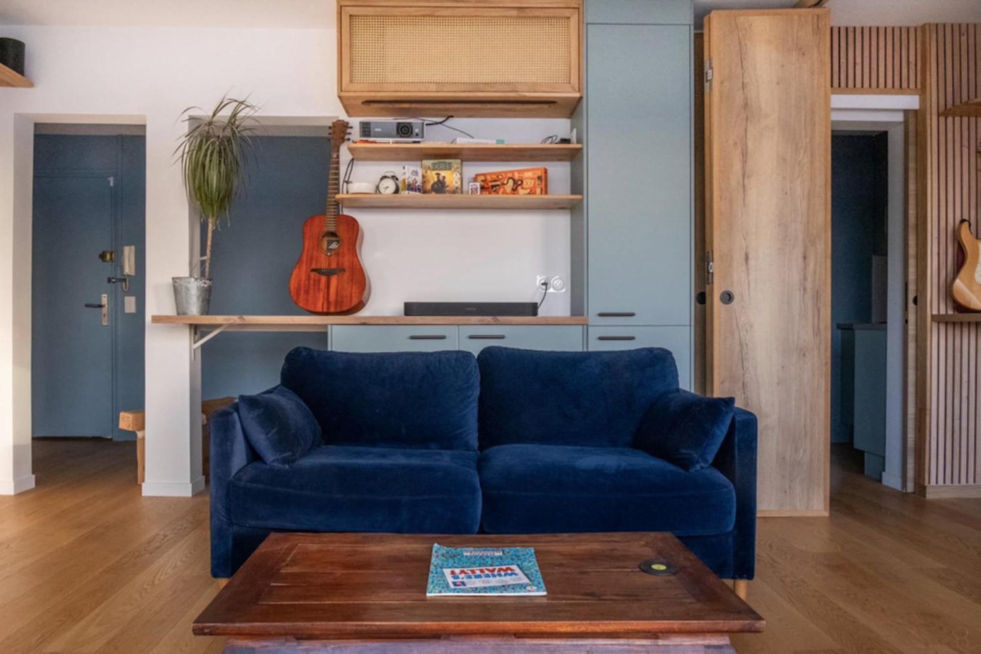 Loft With Balcony Near La *