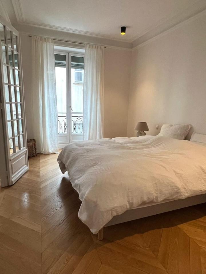 Luxury Montaigne Paris