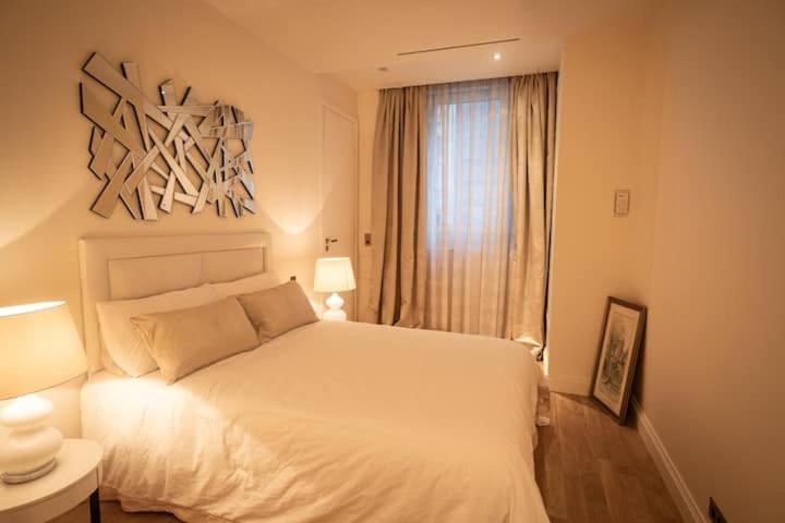 Luxury Montaigne * Paris