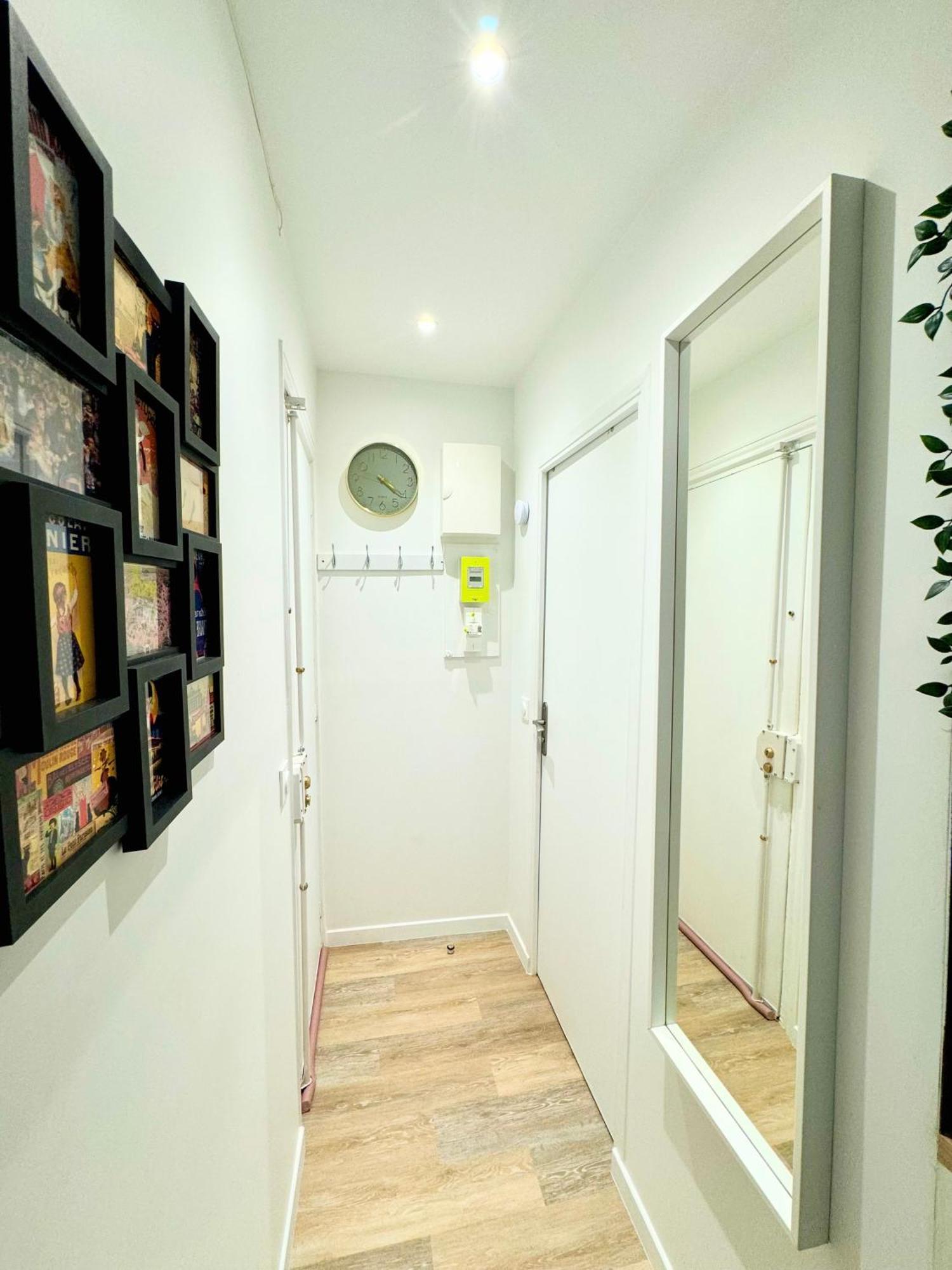 Apartment Amelie Poulain Studio In Heart Of Montmartre Paris