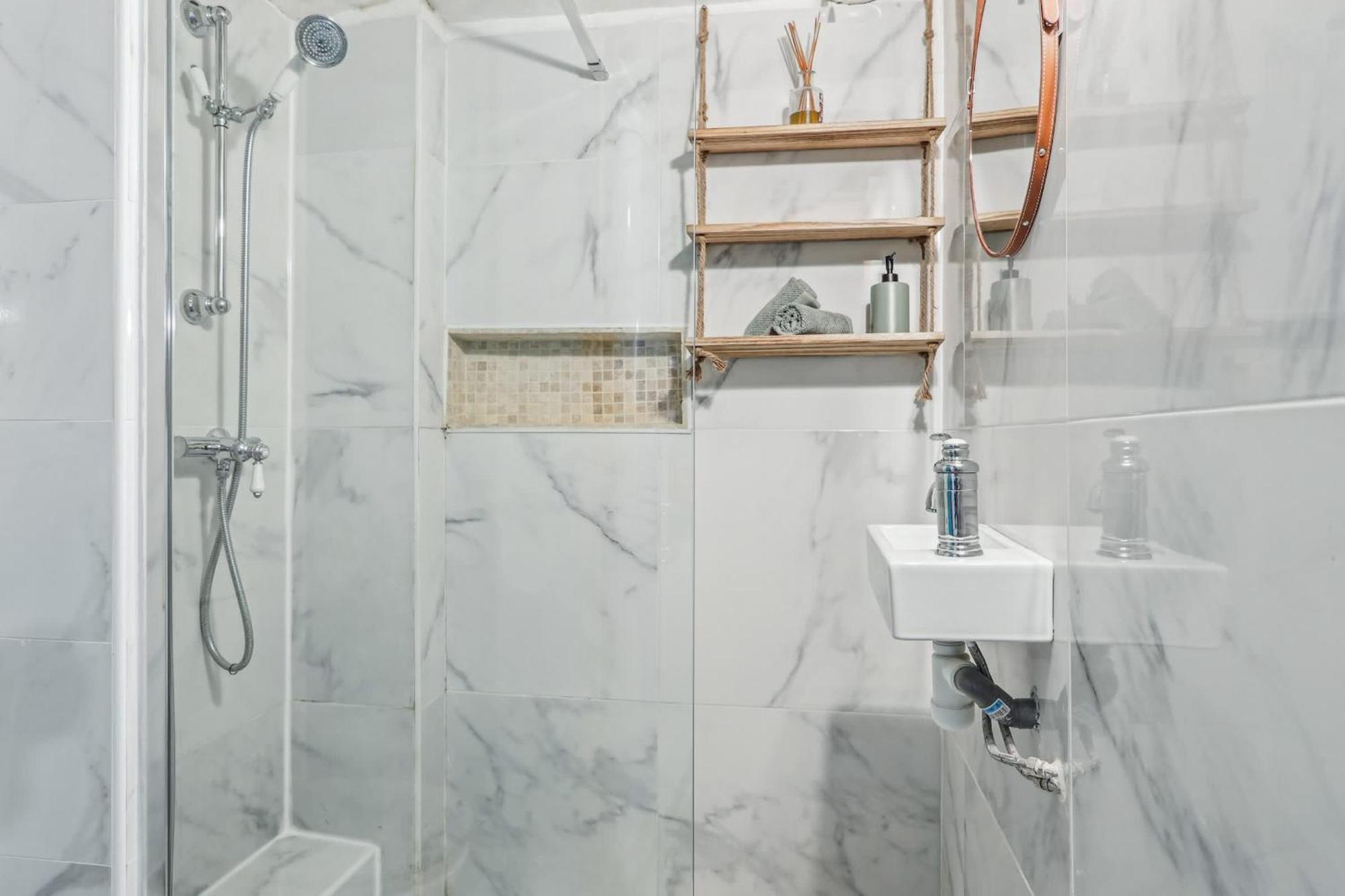 1Br Steps From The Louvre & Palais Royal & Opera Flat Apartment *