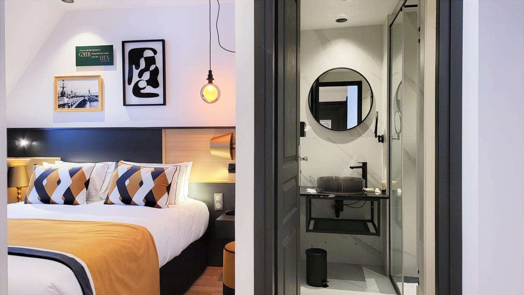 Star Champs-elysees Hotel 4*