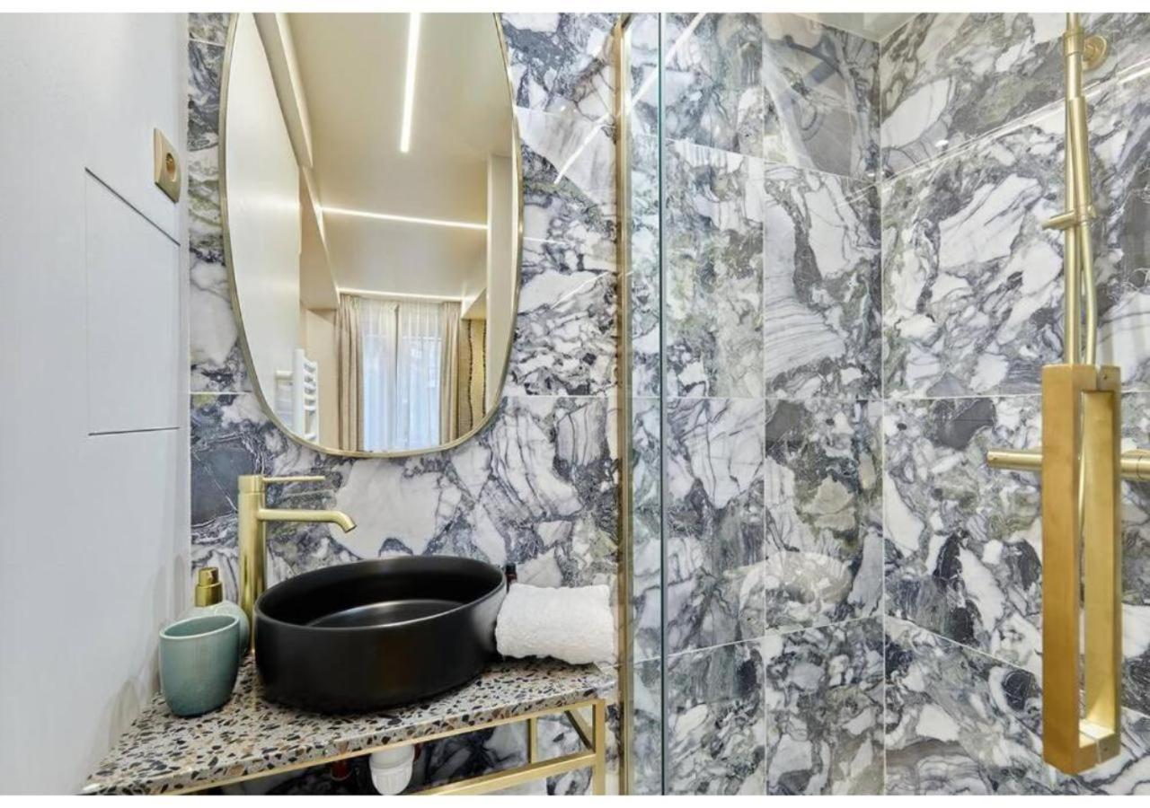 Le Marais Place Des Vosges By Prestige Apartment