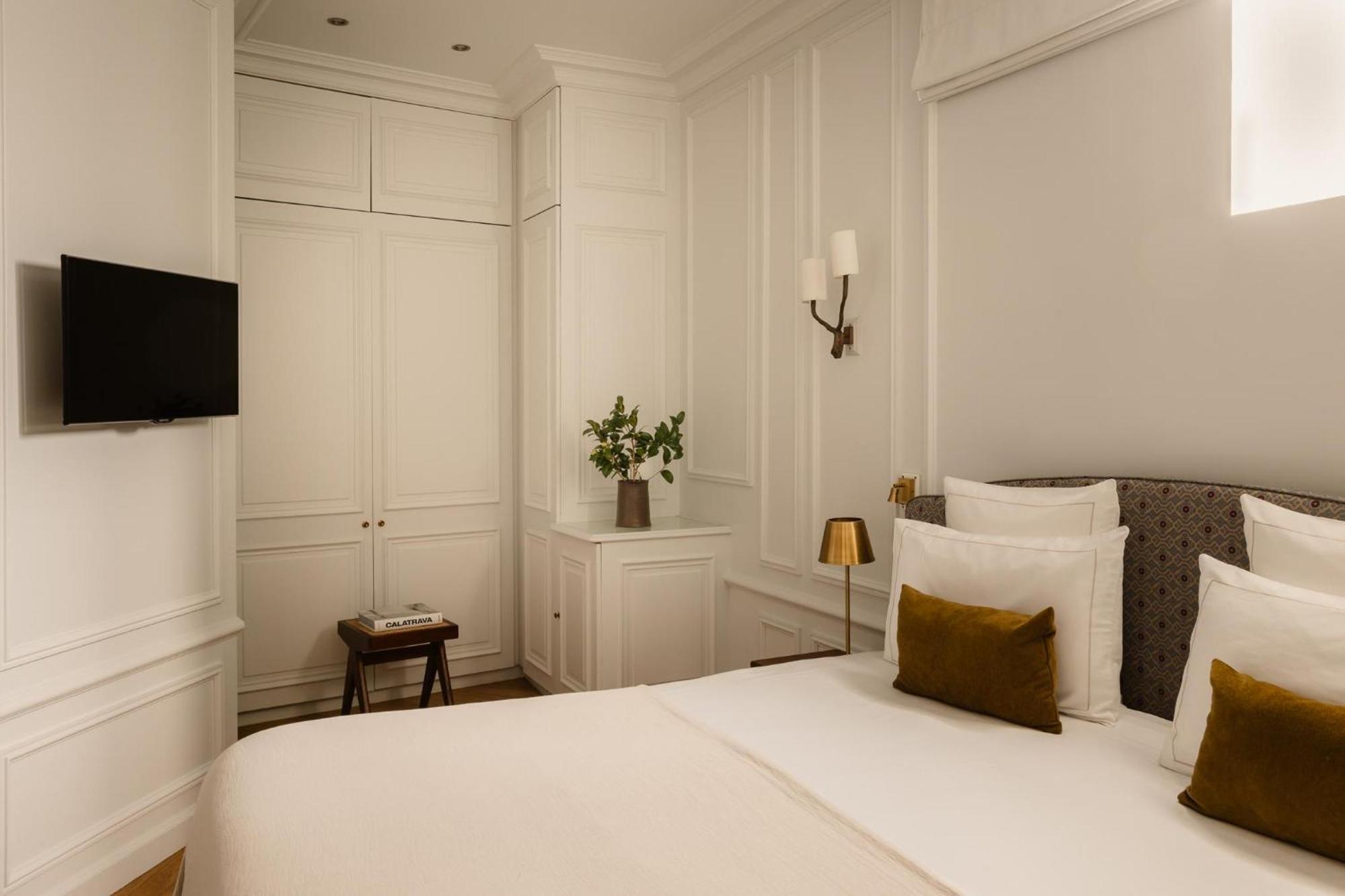 Bourgogne & Montana Hotel 4*