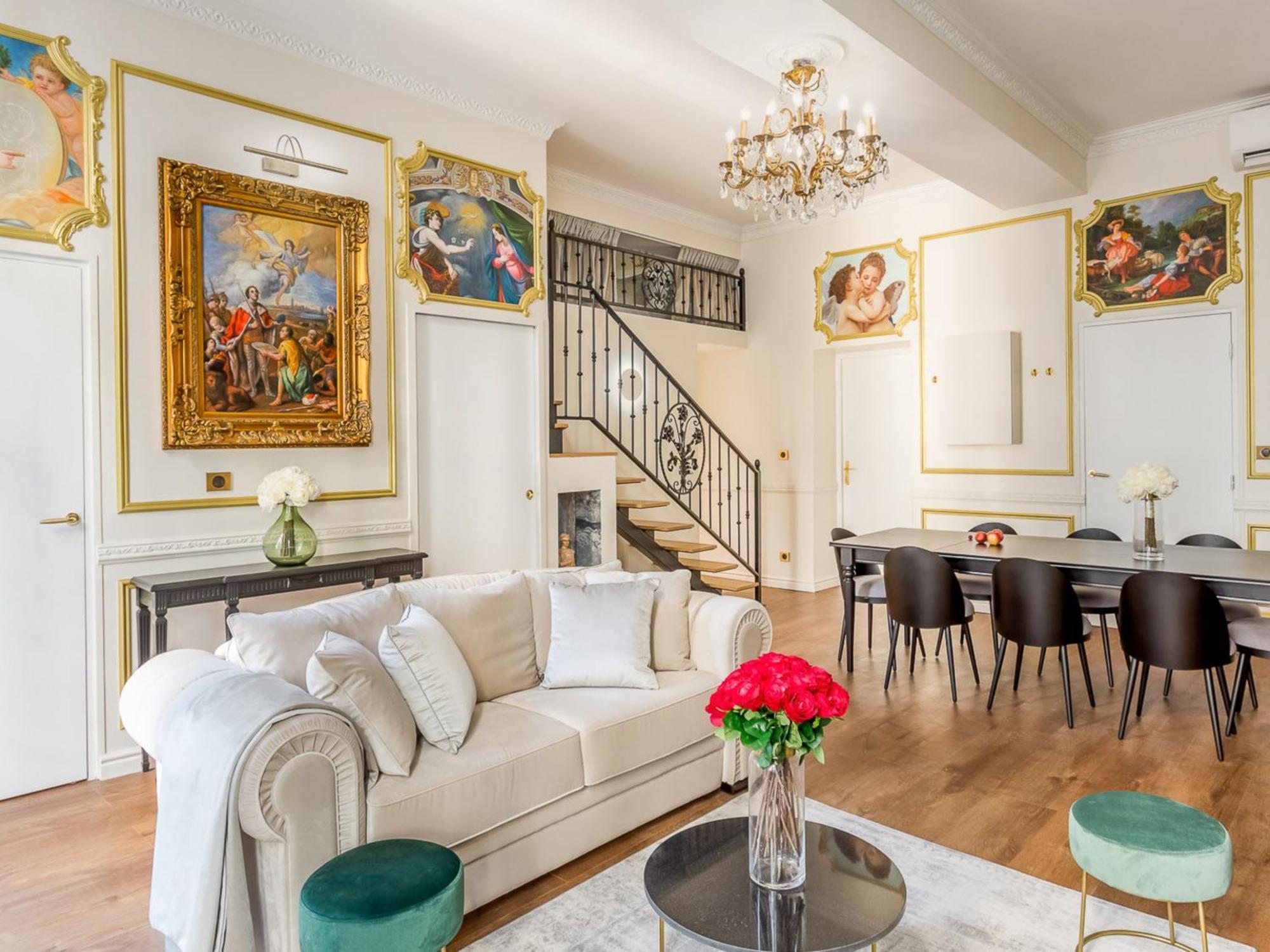 Royale 3 Bedroom, 2 Bathroom With Ac - Louvre Paris