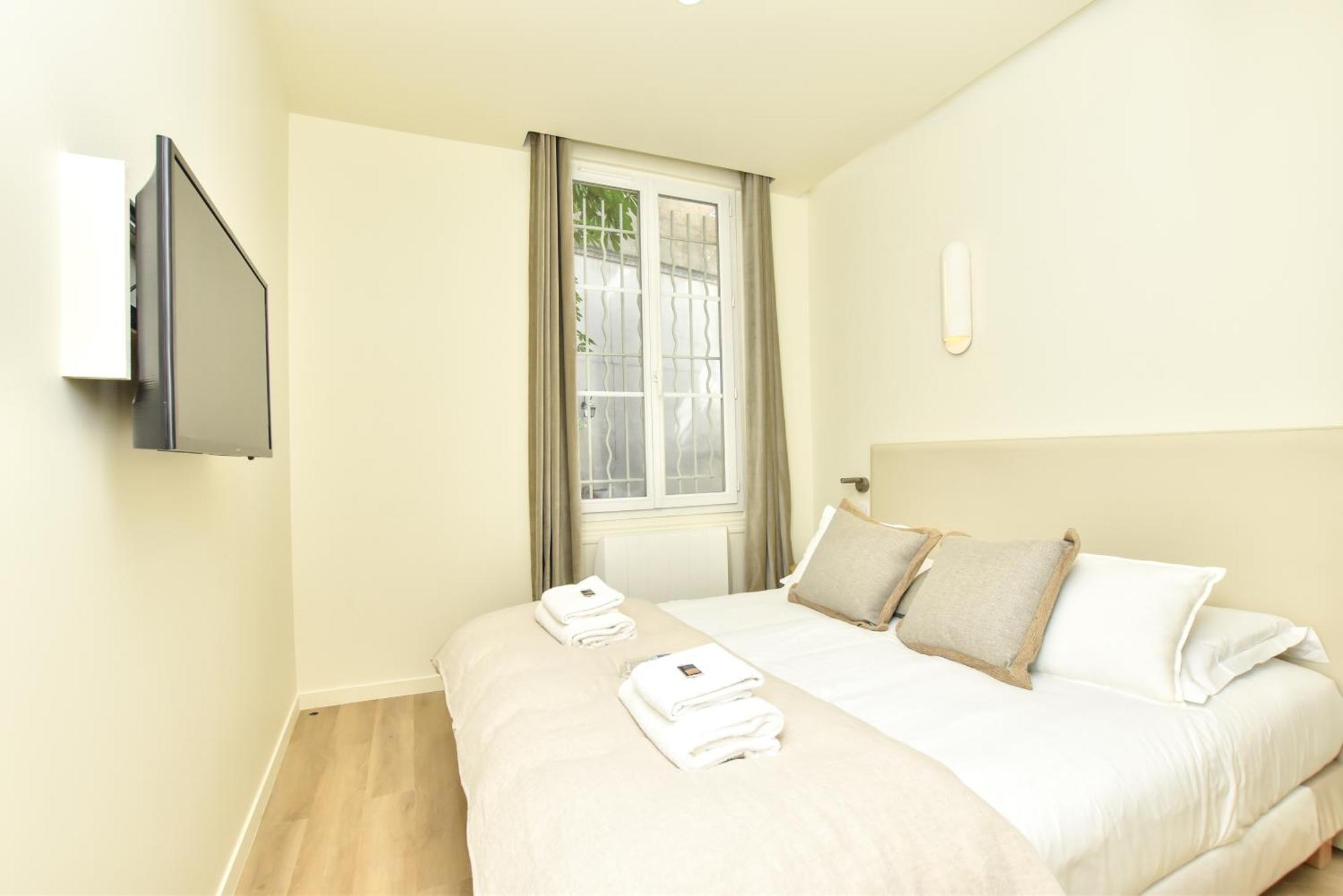 Apartamento Spacious - 3br-8p - Moulin Rouge Paris