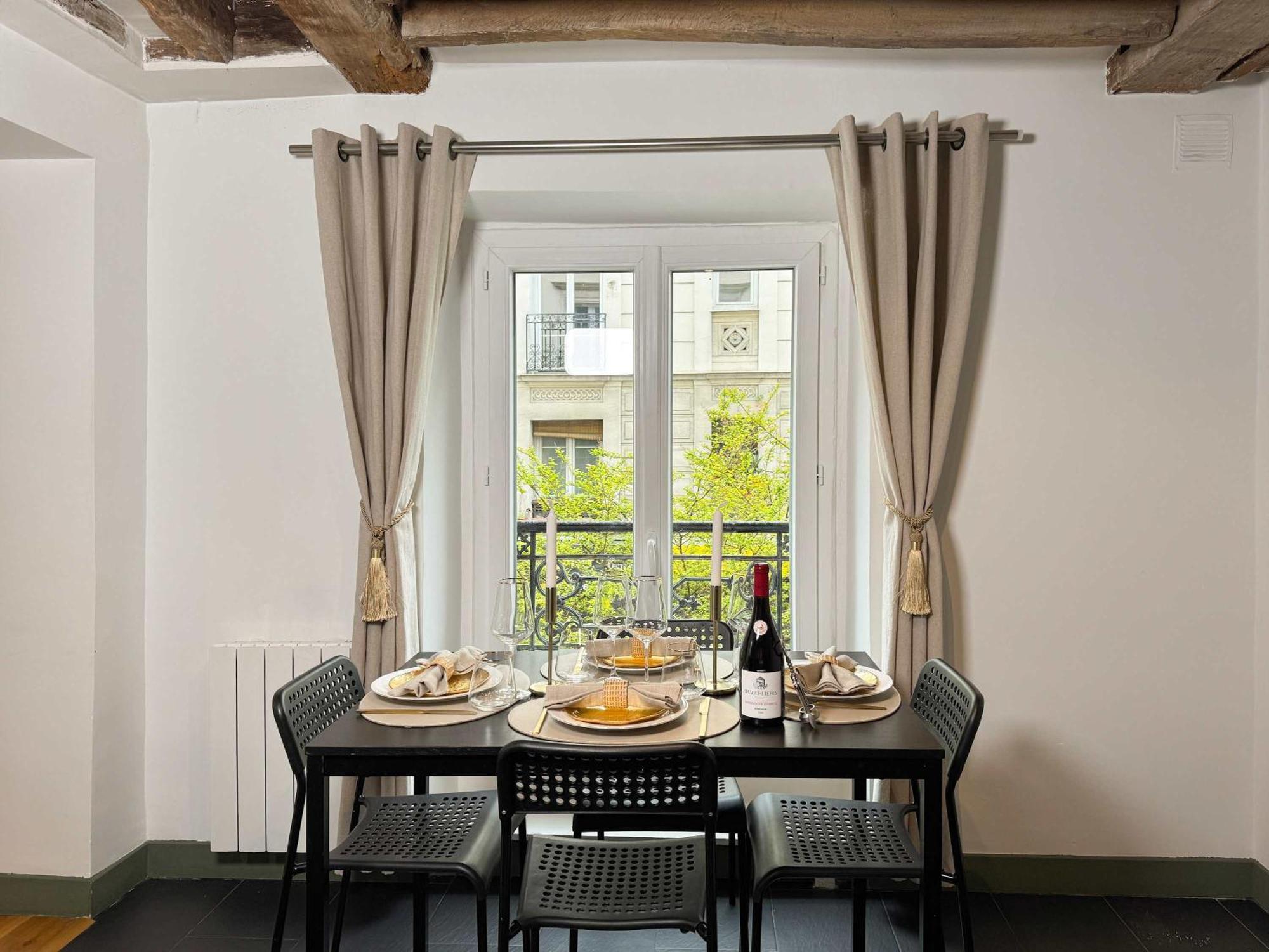 Apartamento Unique Authentic In Le Marais Paris