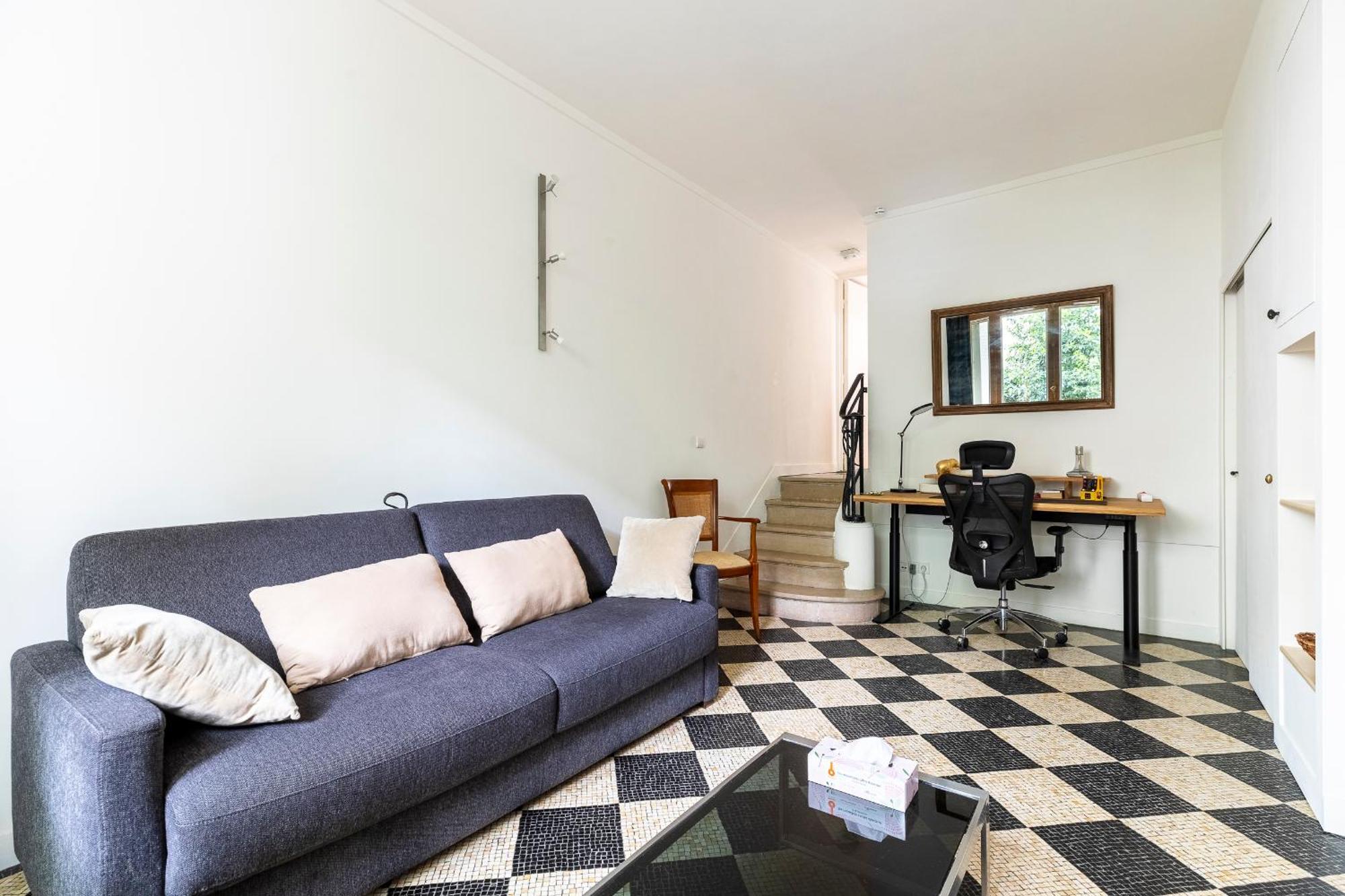 Apartment Pere Lachaise Paris