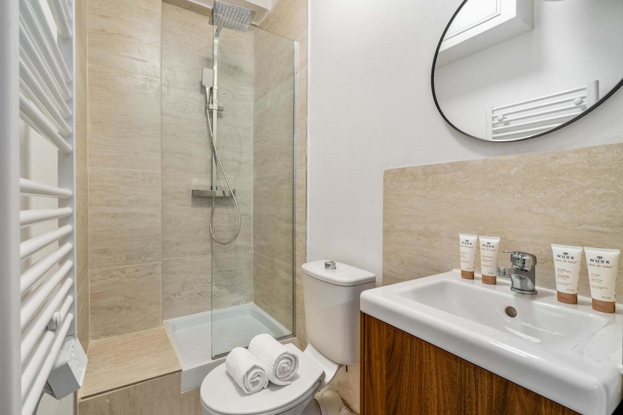 Apartment Calm Near Montparnasse Paris