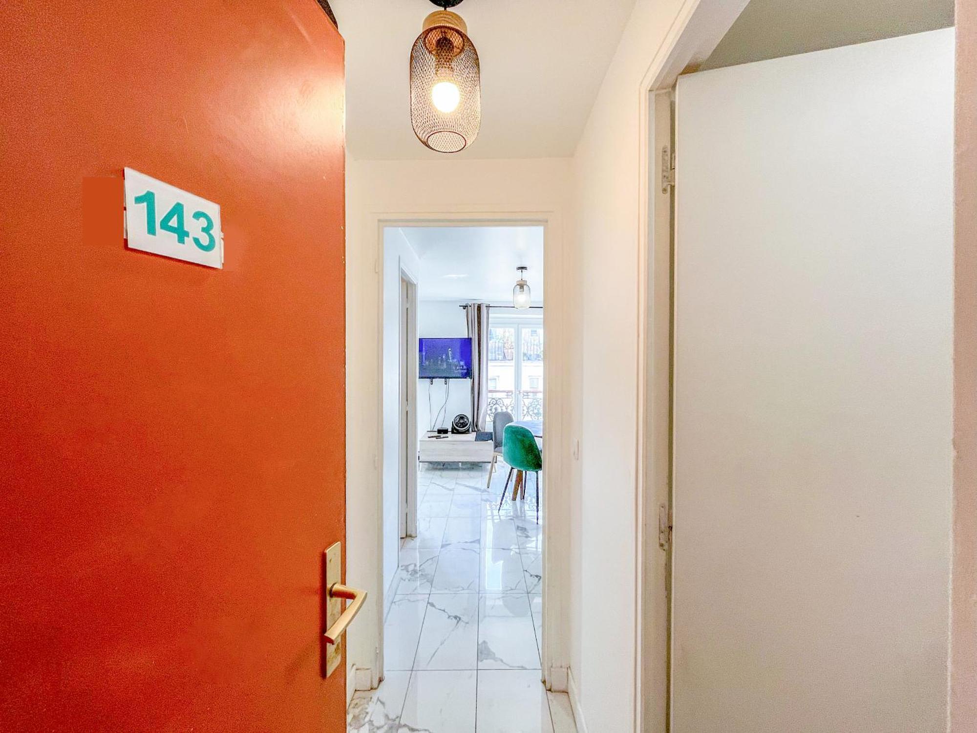 Apartment 143 - Urban Charming Flat In Center Of Paris