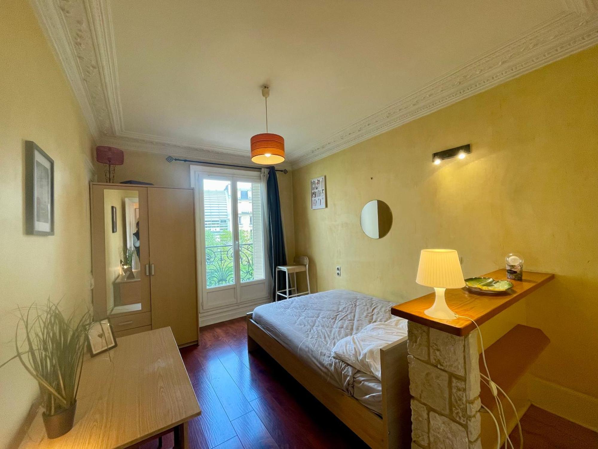 Convention 5 Apartment Paris