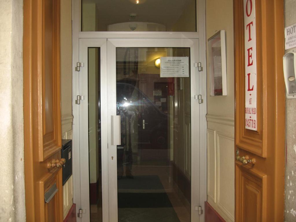 Au Royal Mad Paris