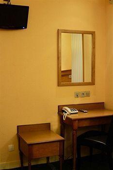 Grand Amelot Hotel