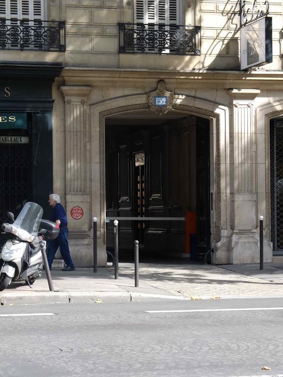 Aparthotel Adagio Haussmann Champs Elysees 4*