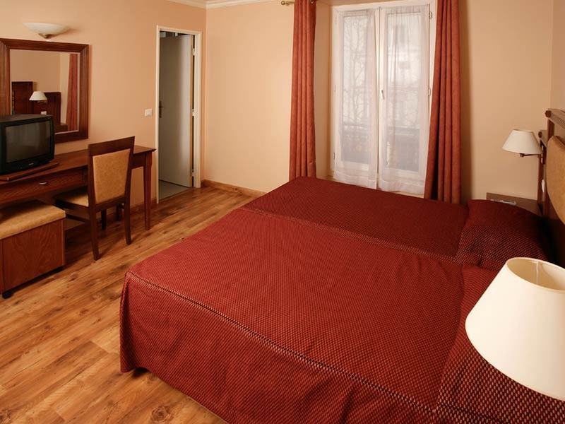 121 Hotel 3*