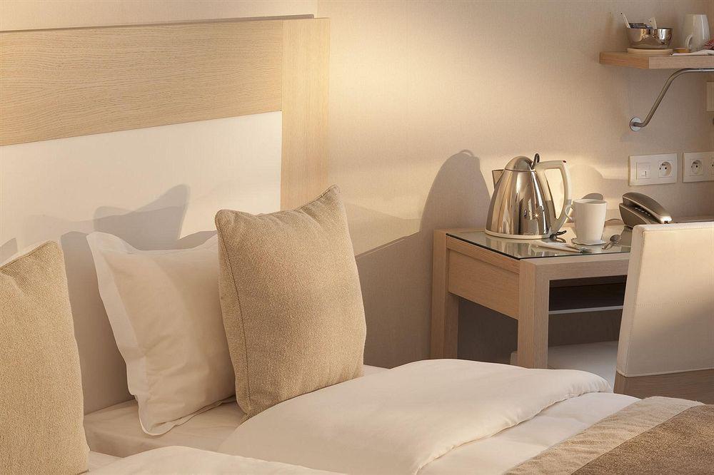 Le Petit Belloy Hotel