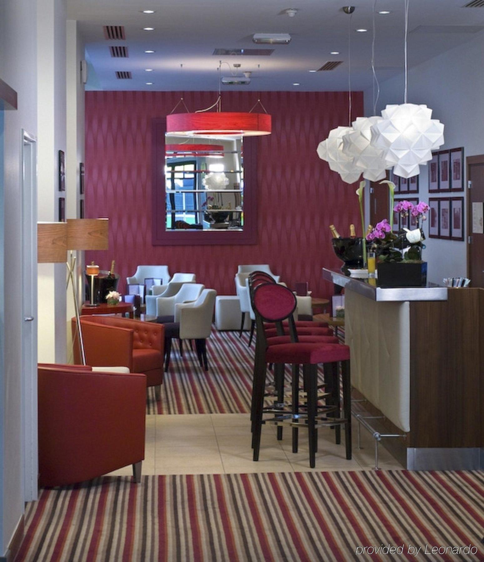 Nh Gare De L'est Hotel Paris