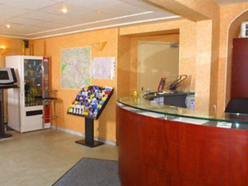 Little Hotel 2*