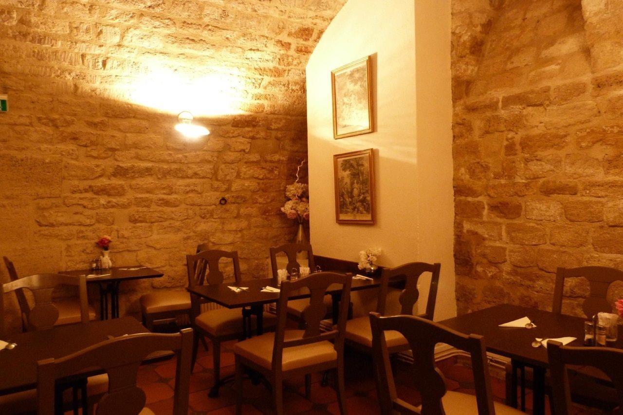 Le Petit Belloy Paris