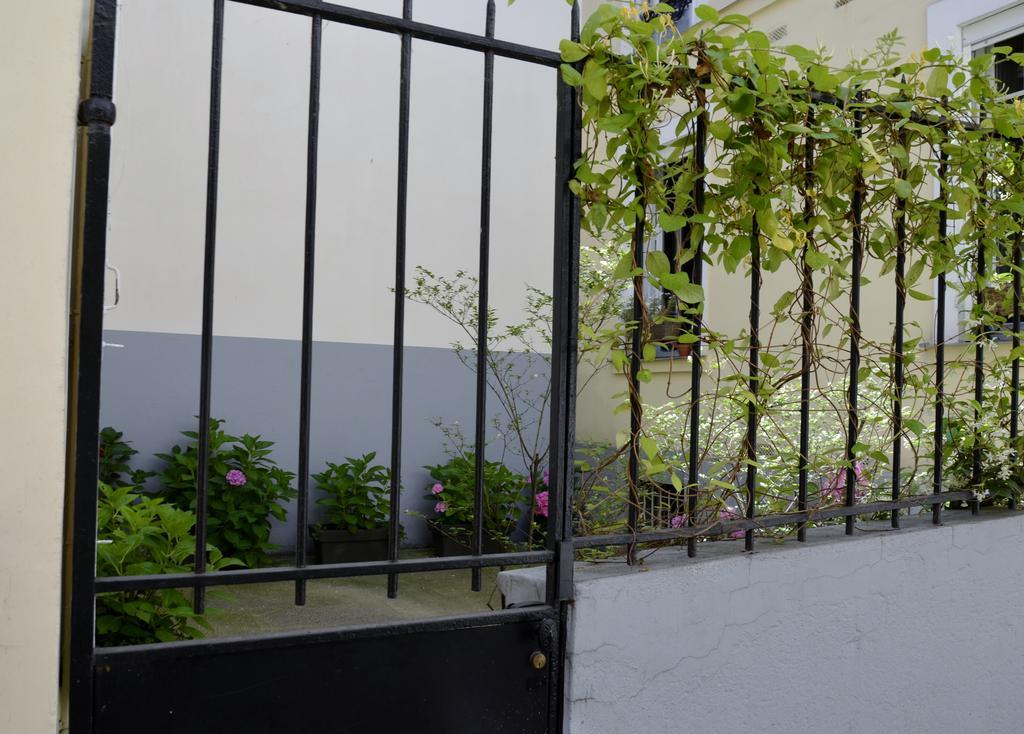 La Cour Du 5ème - D'hôtes
