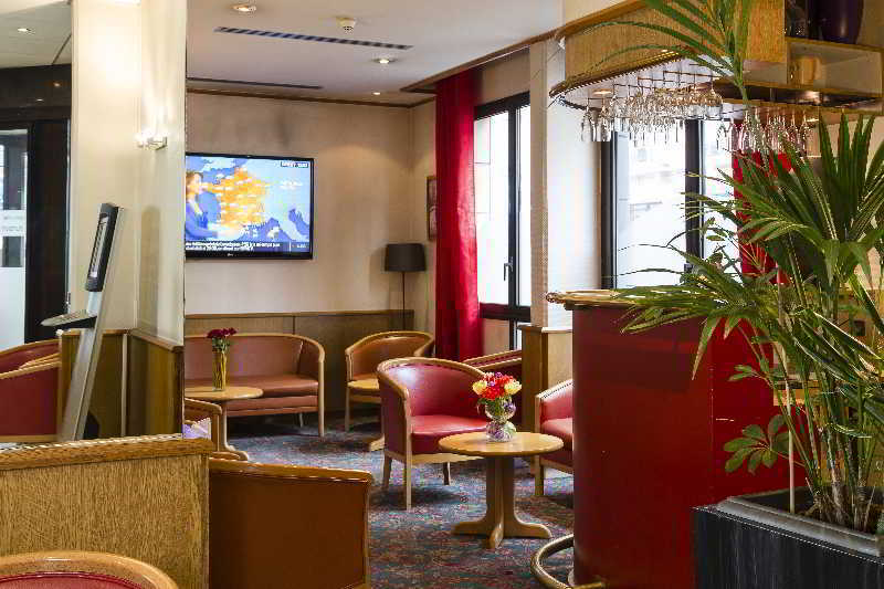 Louis Blanc Hotel 3*