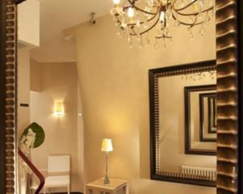 Le Petit Belloy Hotel
