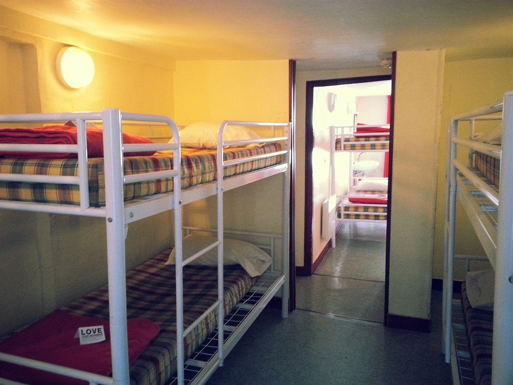 Auberge de jeunesse Young And Happy Latin Quarter By Hiphophostels