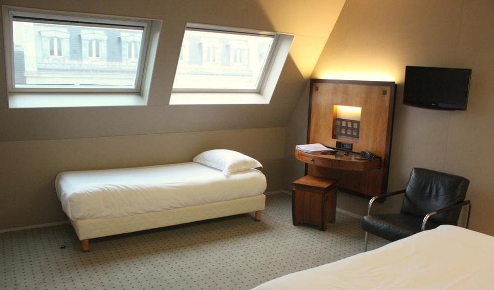 Chateaudun Opera Hotel