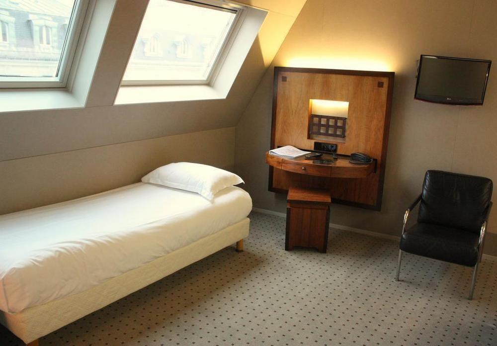 Chateaudun Opera Hotel 3*