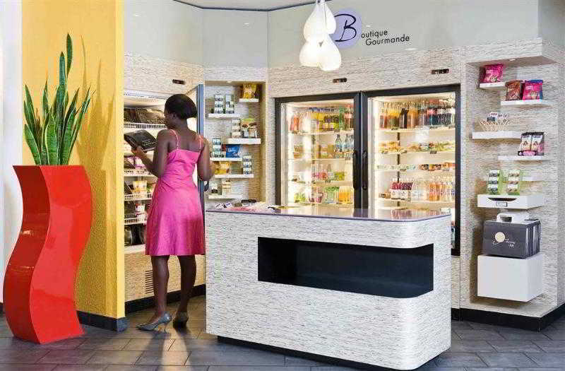 Hotel Novotel Montreuil Vincennes 4*