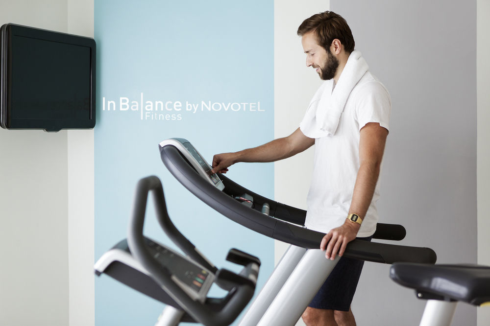 Novotel Montreuil Vincennes Hotel