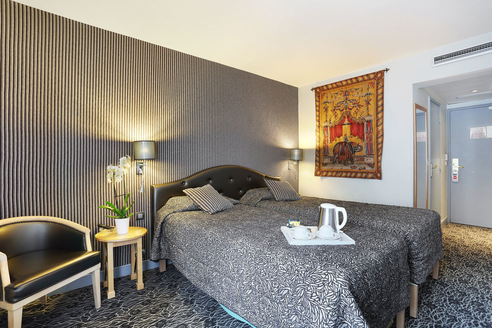 Saint Germain Hotel