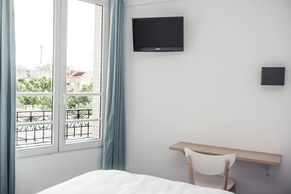 Auguste 3* Paris