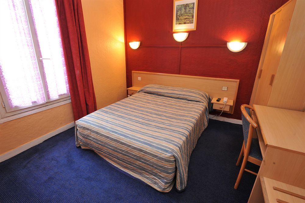 Altona Hotel 2*