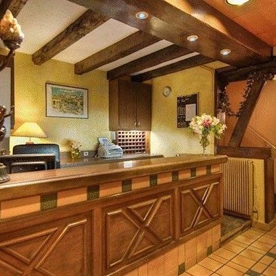 Le Faubourg Opera Hotel 2*