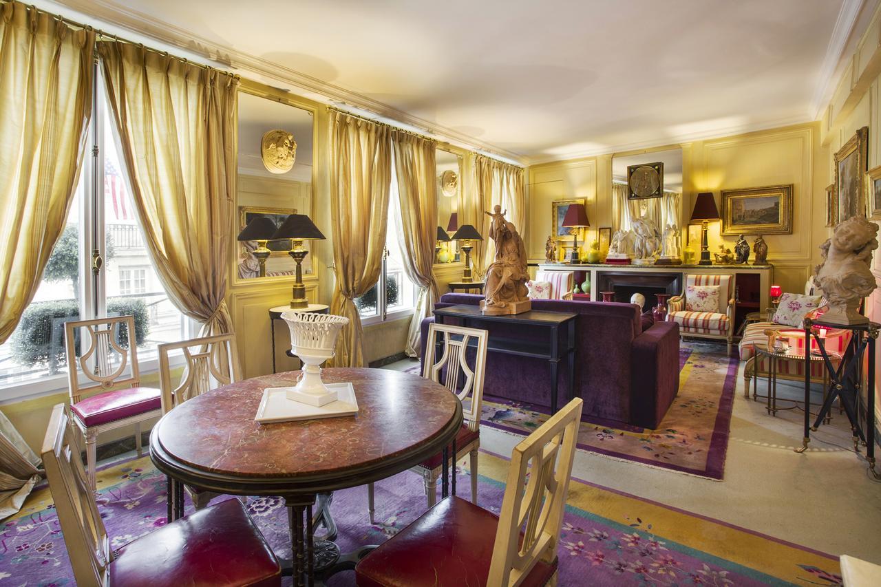 Saint Honore Apartment Paris