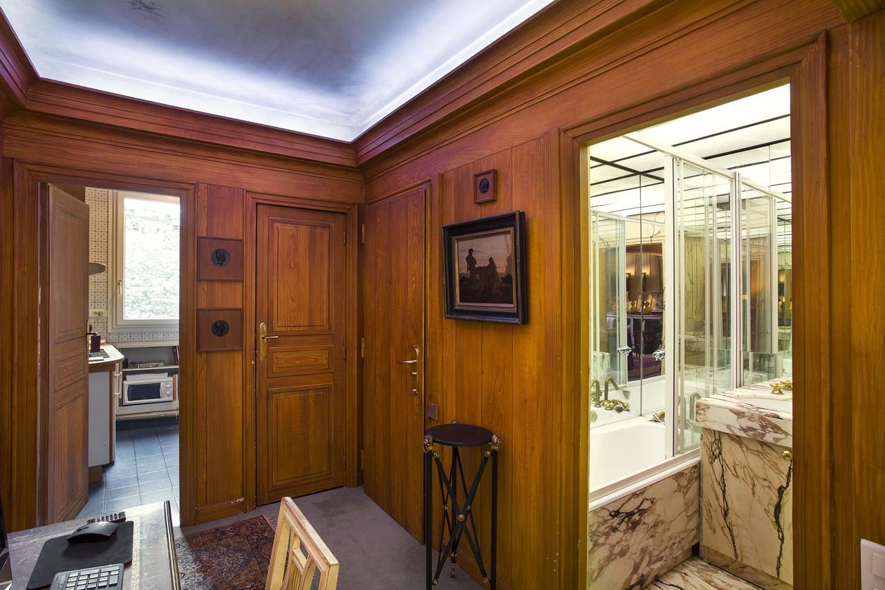 Saint Honore * Paris