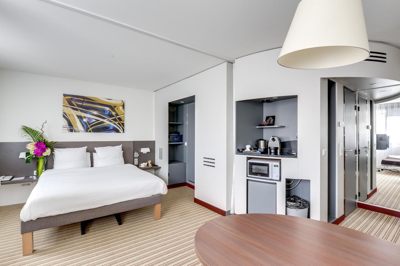 Novotel Montreuil Vincennes Hotel 4*