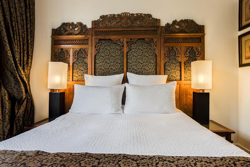 Nicolo - Tour Eiffel Hotel 3*