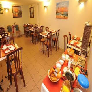 Altona Hotel 2*
