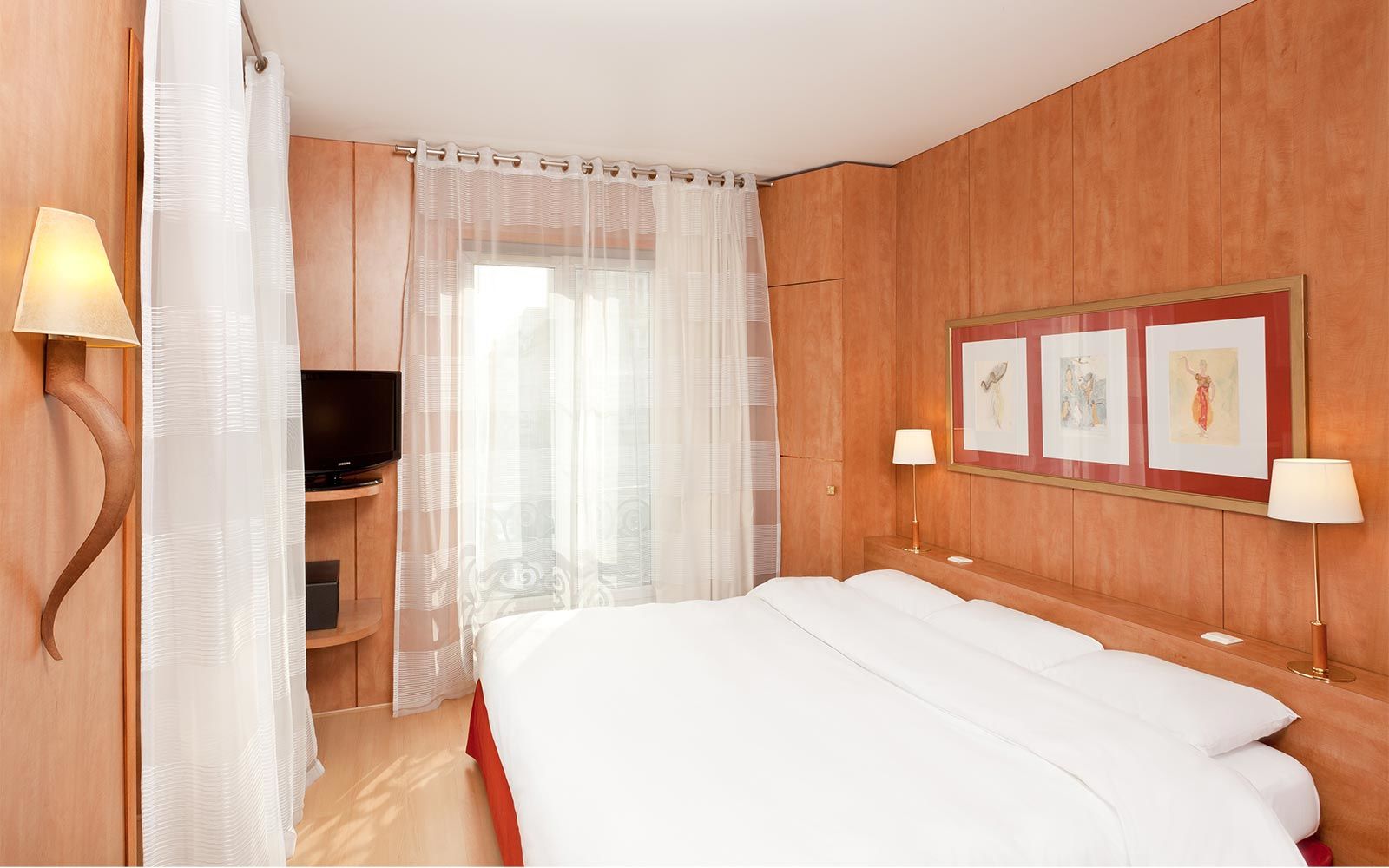Western Ronceray Opera 3* Paris