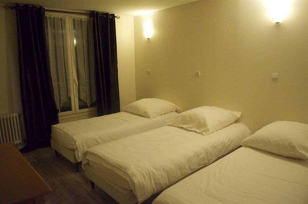 Hotel Grand De Clermont 2*